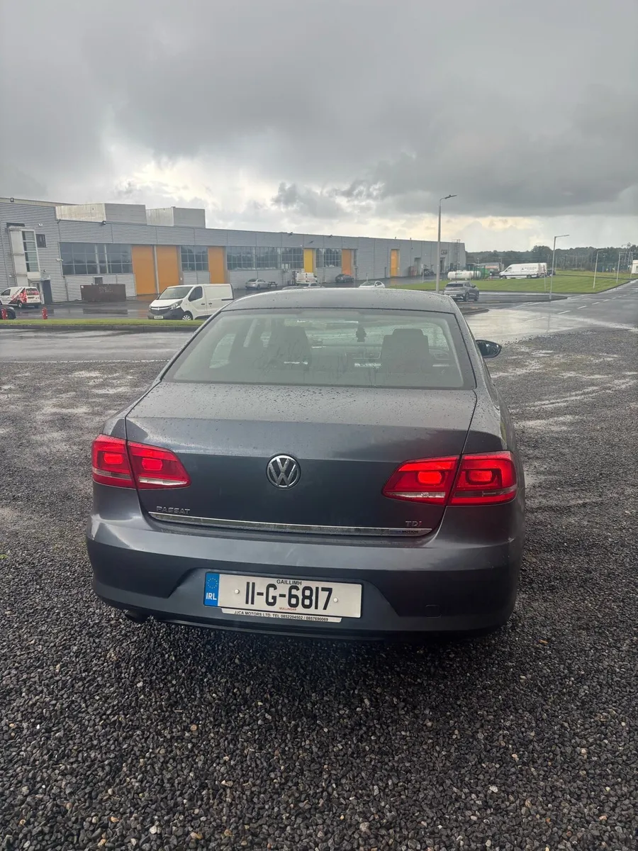 VW Passat 1.6 2011 Taxed and tested - Image 2