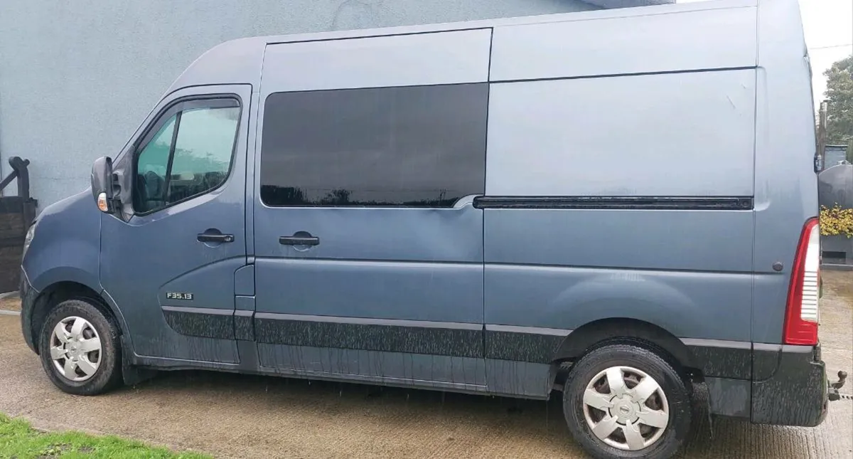Nissan NV400 - Image 2