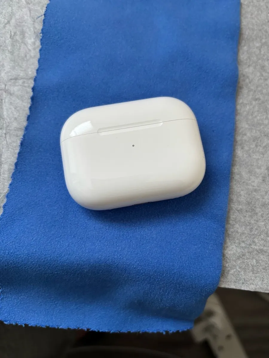 Airpods Pro 2 - Image 4