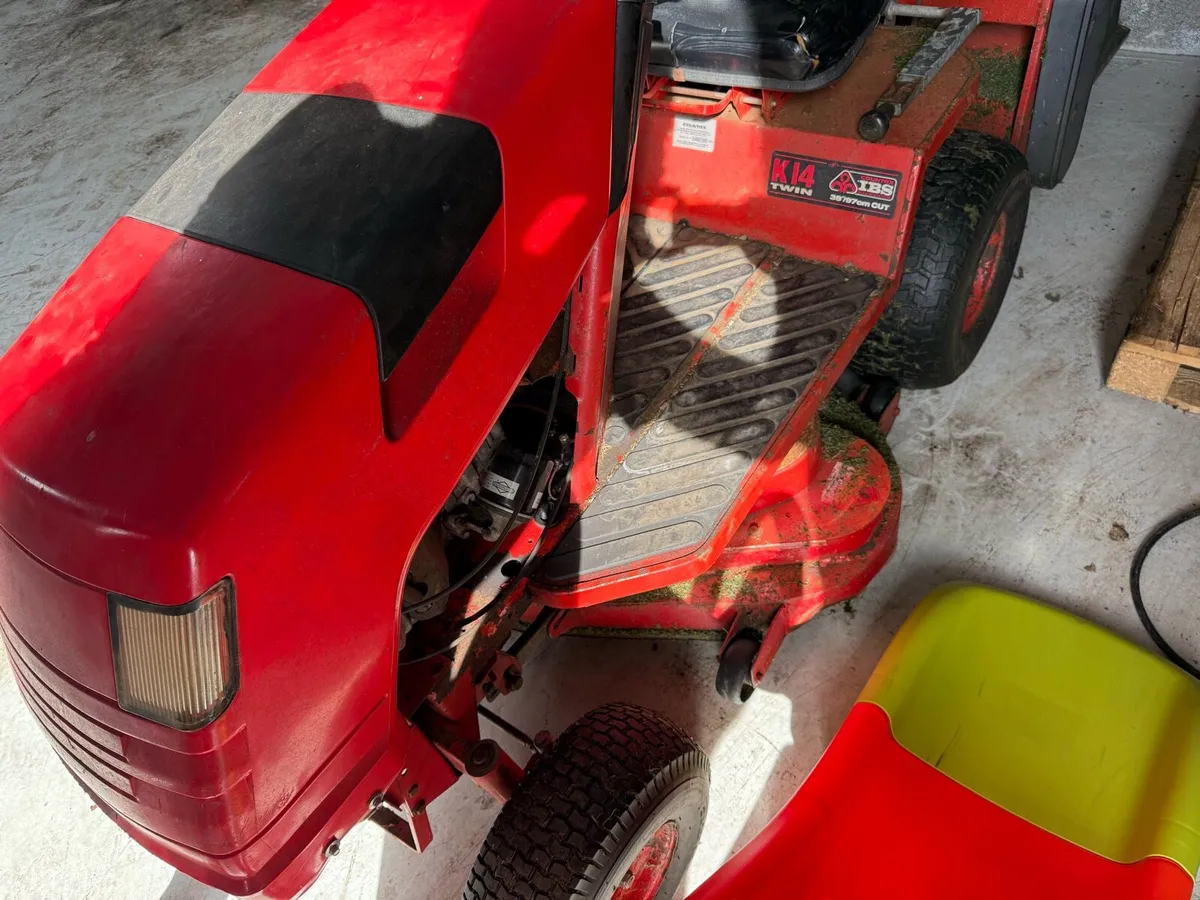 Countax k14 mower 38” deck - Image 3