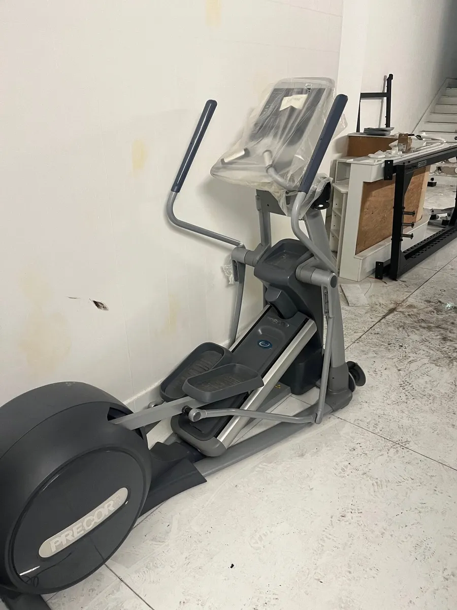 gym equipment - Image 1