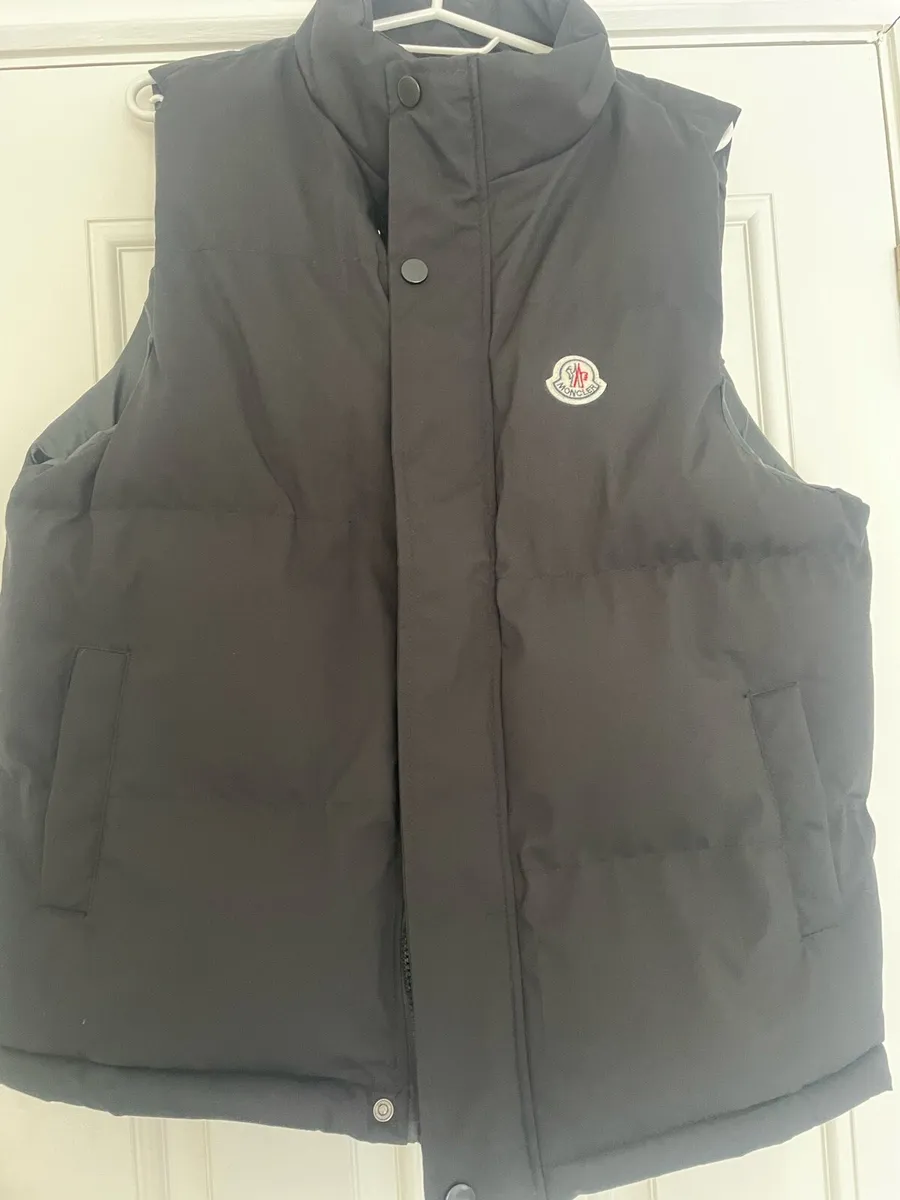 Moncler black Gilet, (replica) medium - Image 3