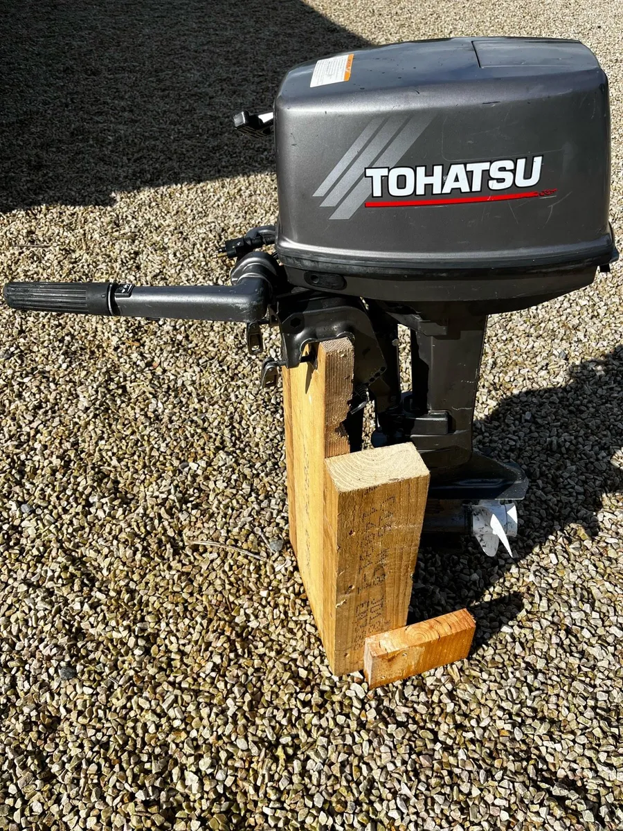 Boat engine - Image 1