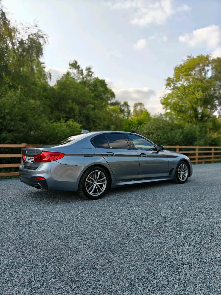 BMW M-Sport 520D 2017 - Image 2