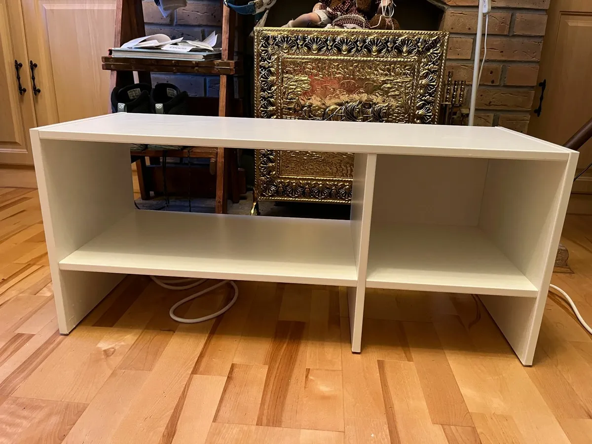 BAGGEBO TV Bench/Stand - Image 1