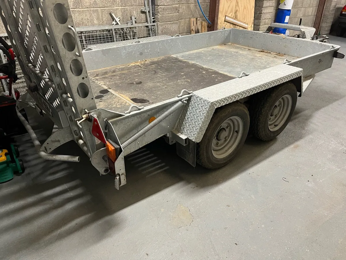 Ifor Williams plant trailer 10x5’4 - Image 1