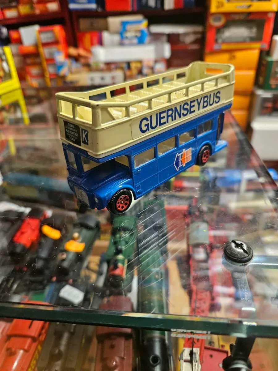 Corgi Bus - Image 1