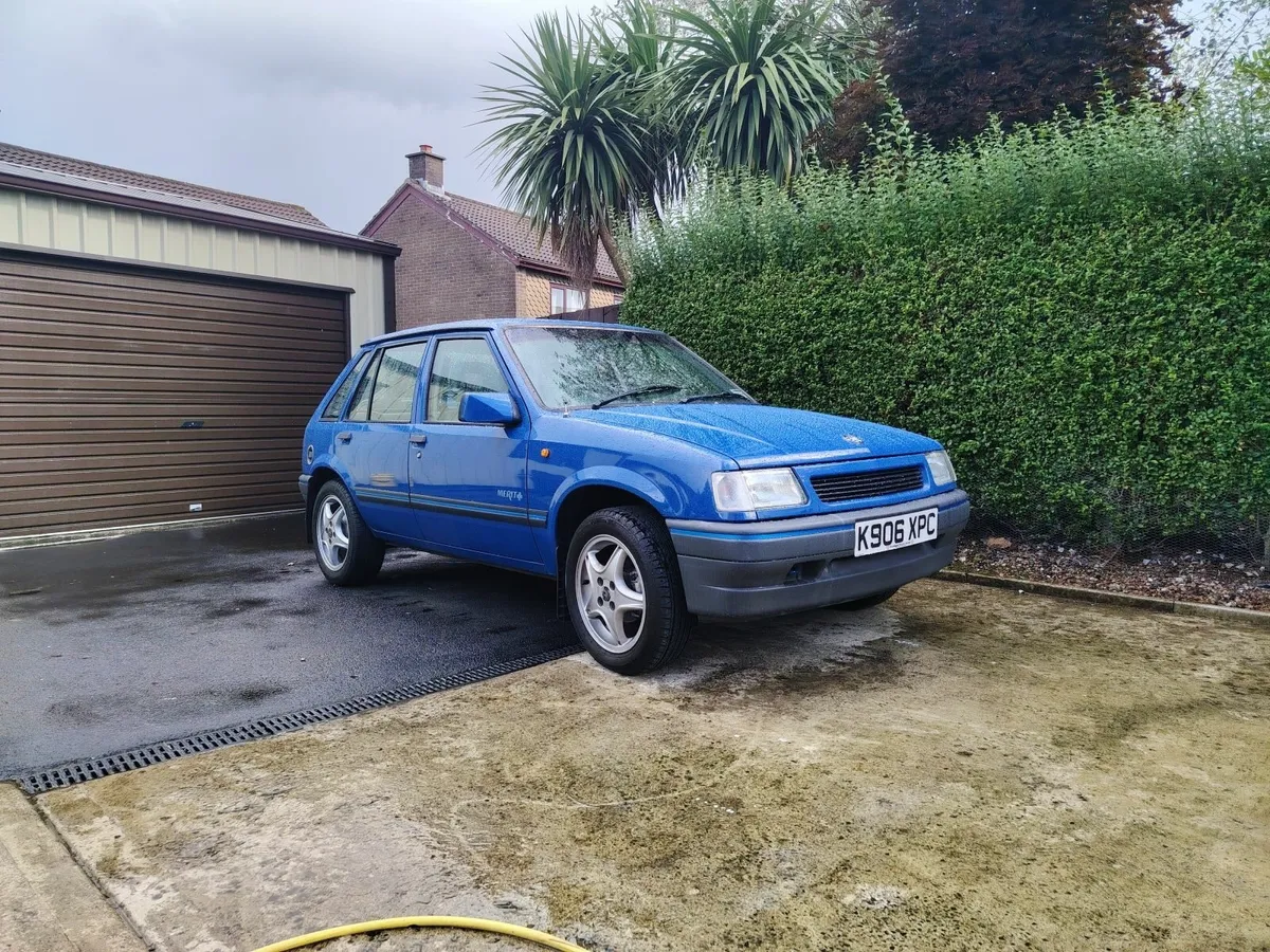 Vauxhall Nova 1993 - Image 3