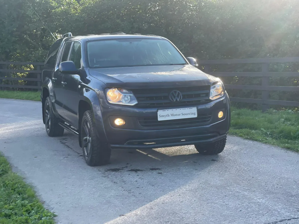 141 Vw Amarok Black Ed***** - Image 3