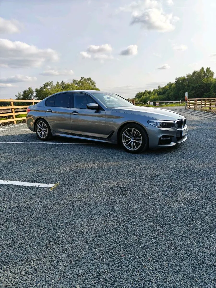 BMW M-Sport 520D 2017 - Image 3