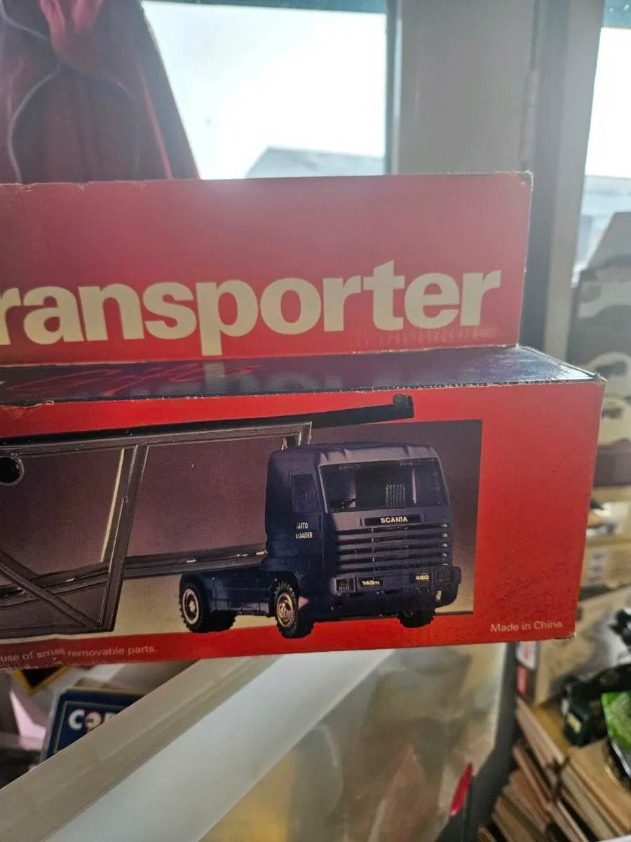 Corgi Esso Collection Scania Car Transporter - Image 4