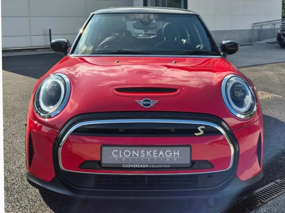 Mini Cooper Level 3 **LEATHER**PAN ROOF** - Image 2