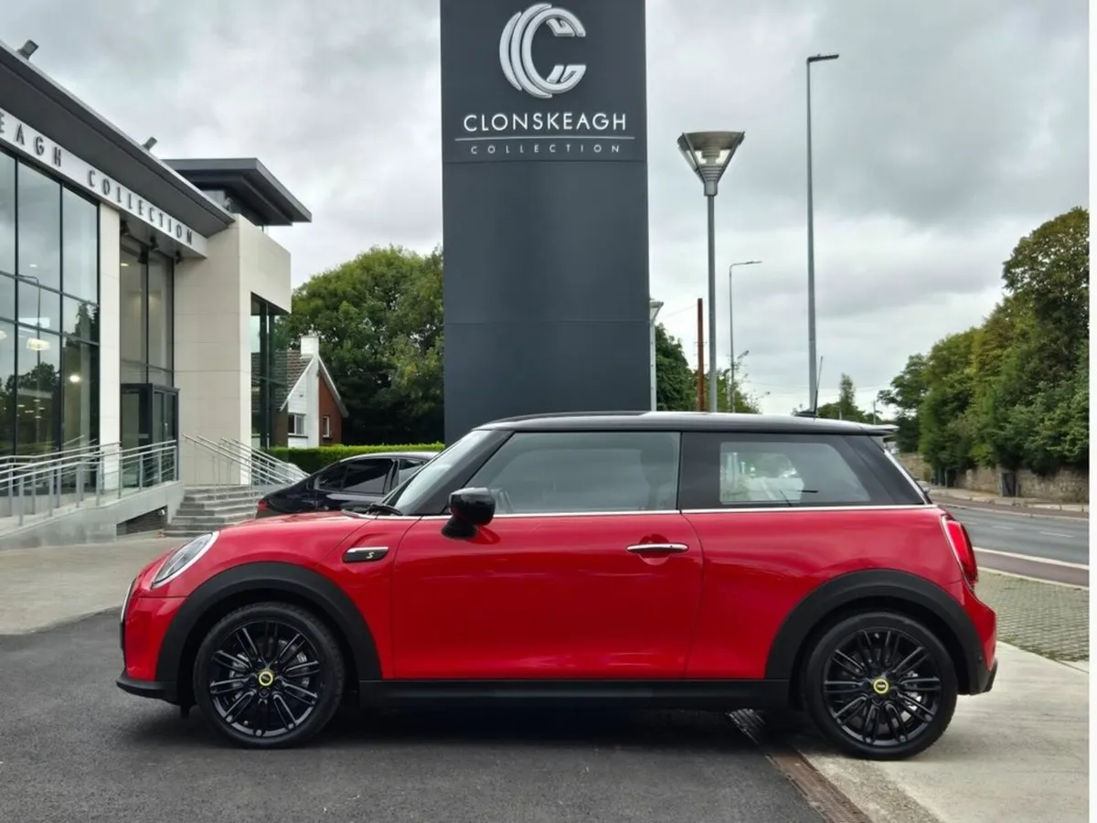 Mini Cooper Electric Level 2 - Image 4