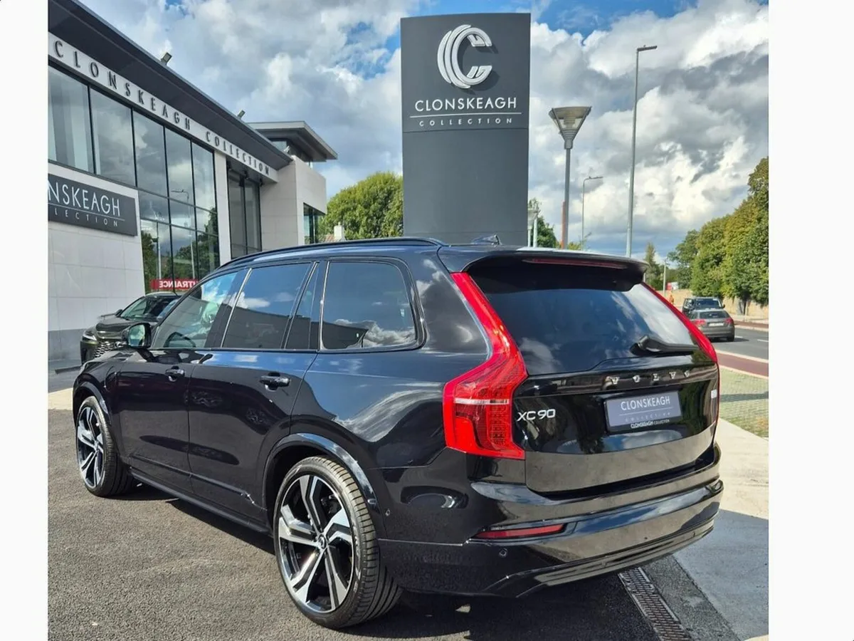 Volvo XC90 RECHARGE T8 ULTIMATE AWD - Image 4