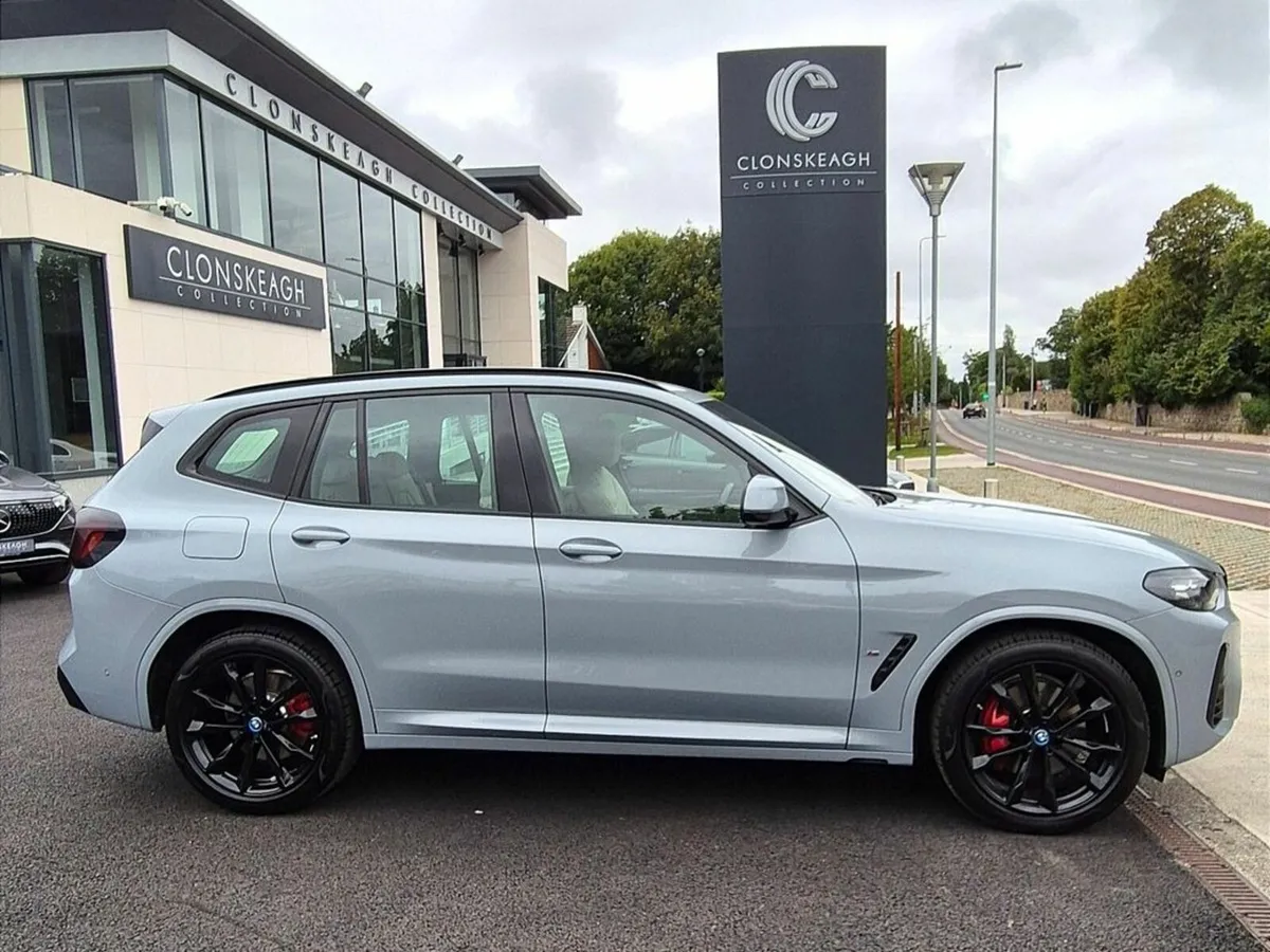 BMW X3 XDRIVE30E M SPORT - Image 4