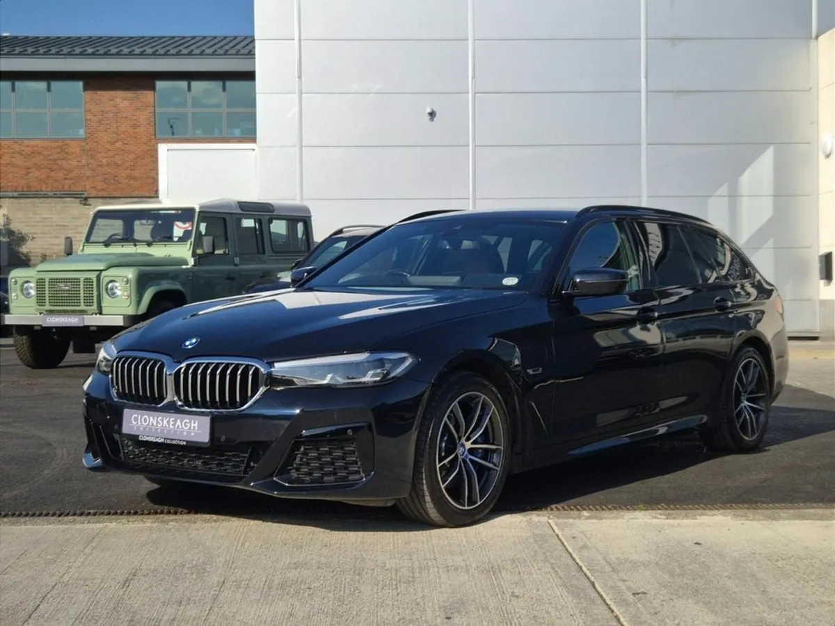 BMW 5-Series 530E TOURING MSPORT - Image 3