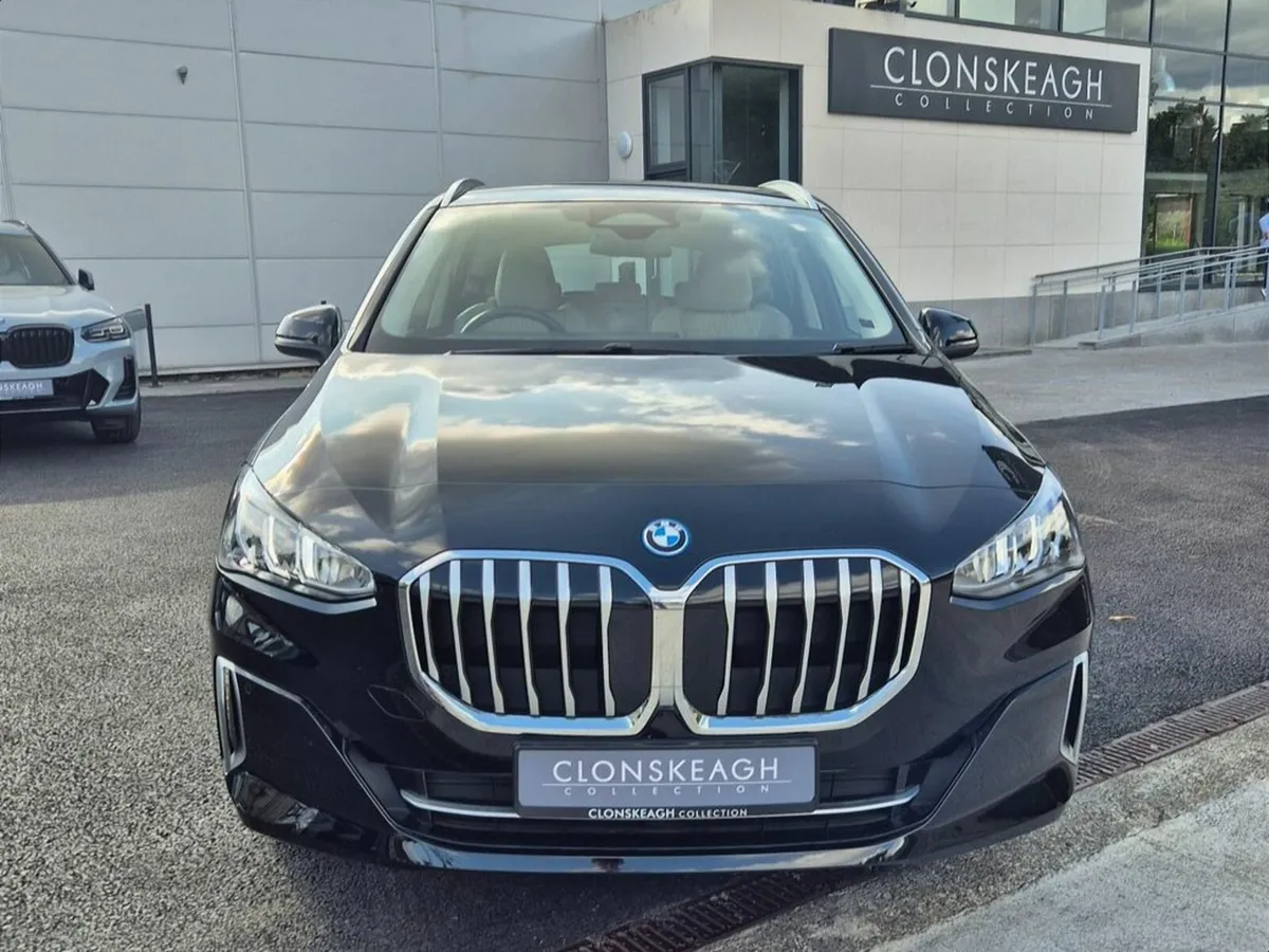 BMW 2-Series 230E LUXURY ACTIVE TOURER, HYBRID - Image 2