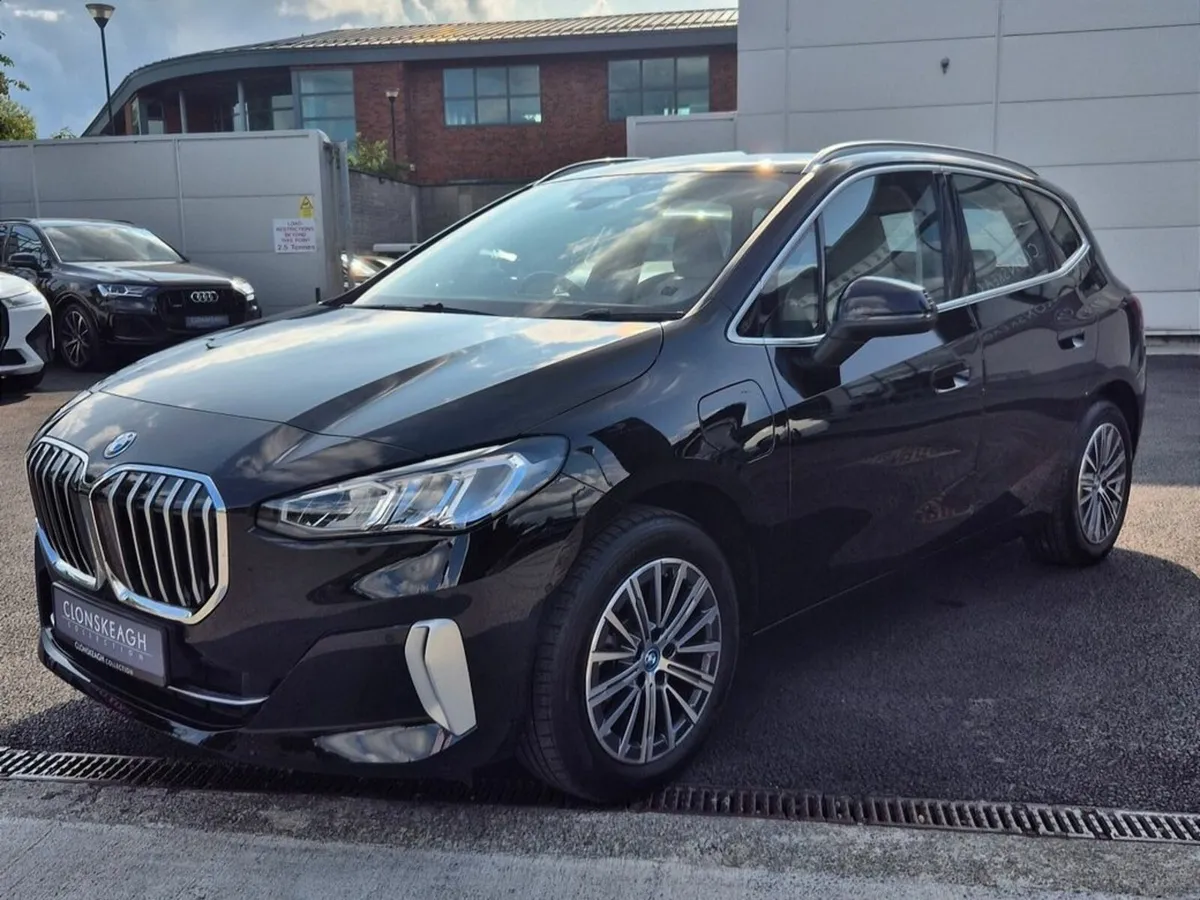 BMW 2-Series 230E LUXURY ACTIVE TOURER, HYBRID - Image 3