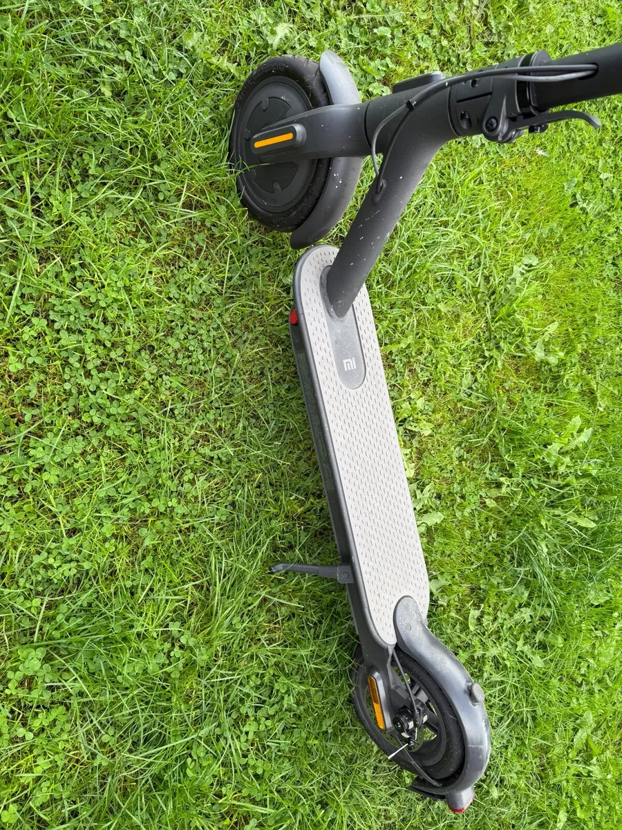 Electric Scooter + Charger - Image 2