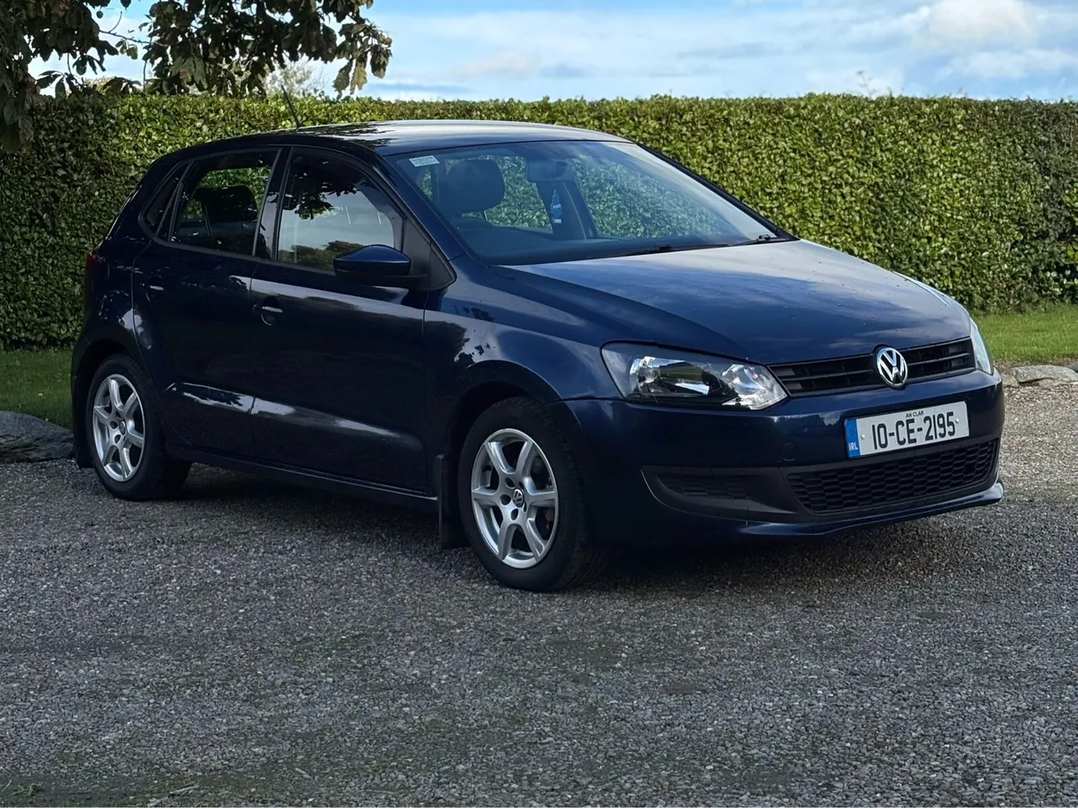 10 VW Polo 1.6 Diesel- Taxed and Tested - Image 3