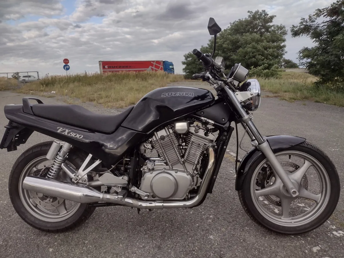 SUZUKI VX 800 - Image 1