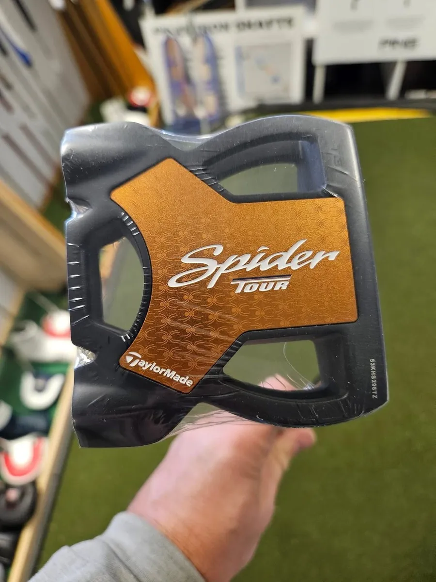 Brand New Taylormade Spider Tour Putter - Image 1