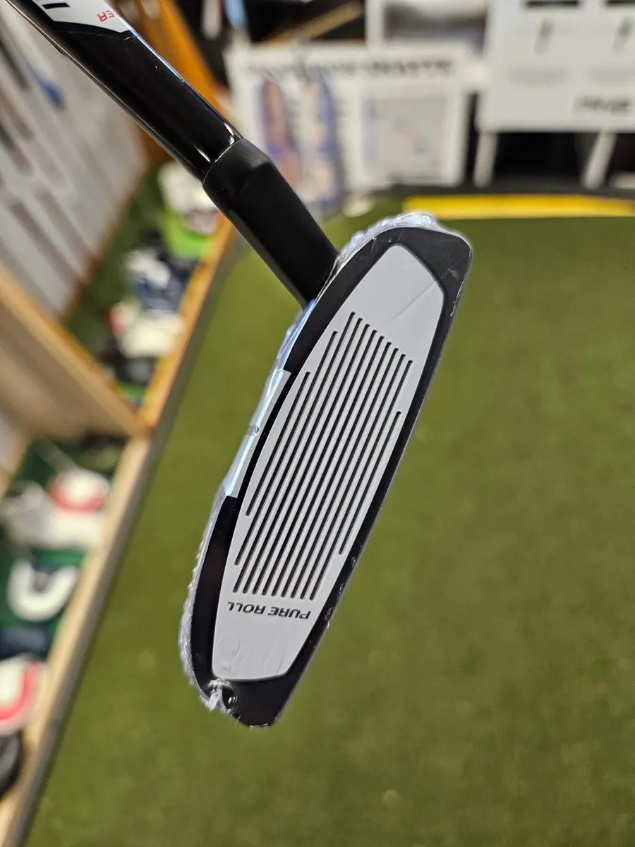 Brand New Taylormade Spider Tour Putter - Image 3