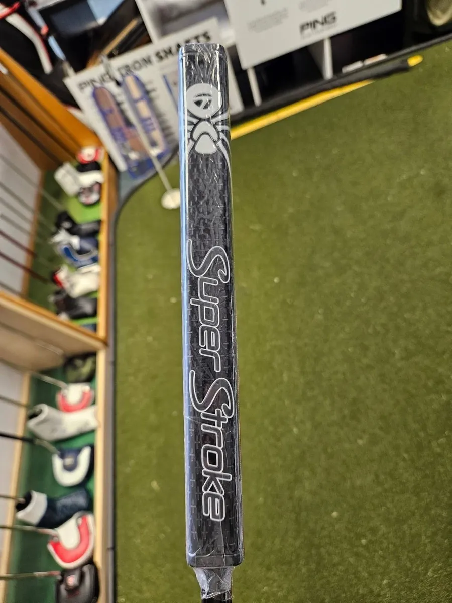 Brand New Taylormade Spider Tour Putter - Image 4