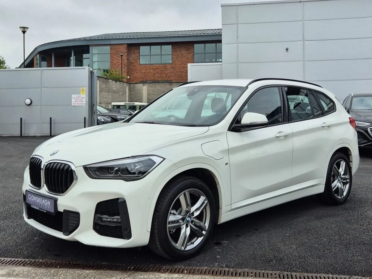 BMW X1 XDRIVE25E M SPORT - Image 3