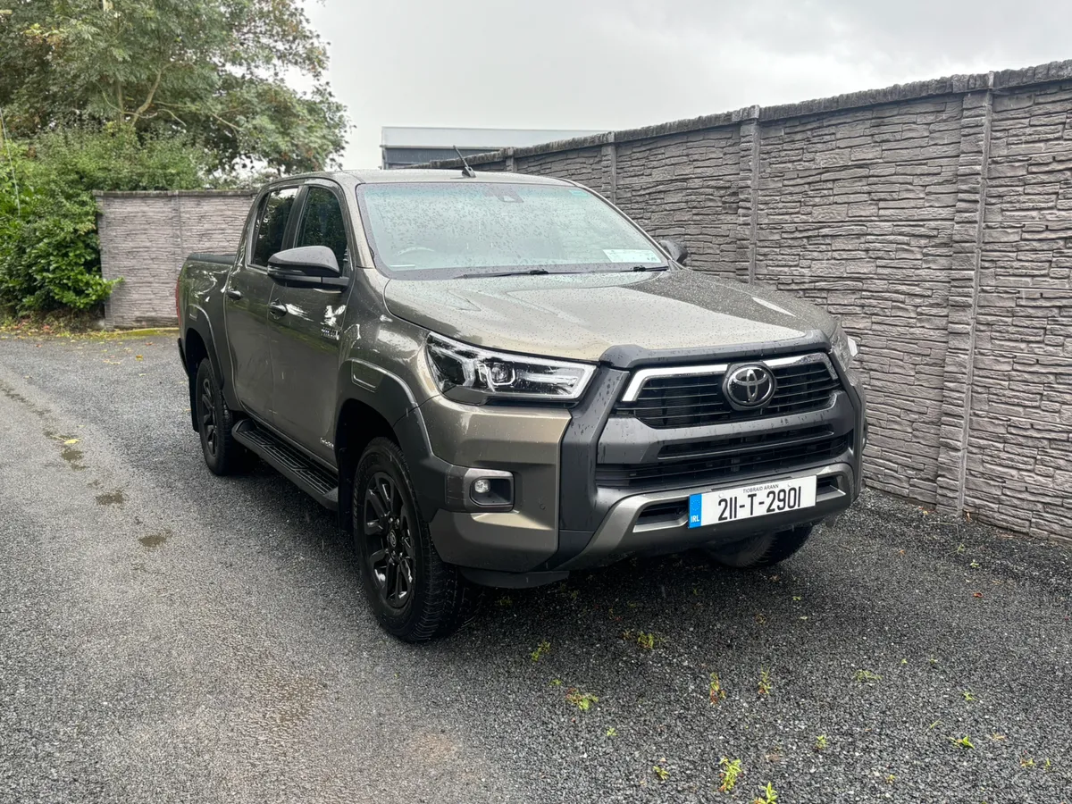 Toyota Hilux Invincible X - Image 1