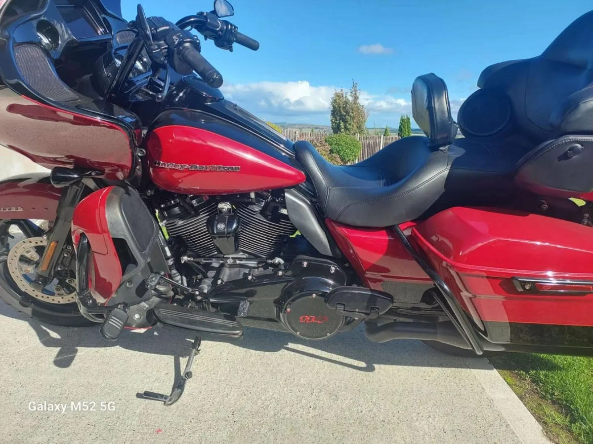 Harley Davidson Road Glide 2020 - Image 1