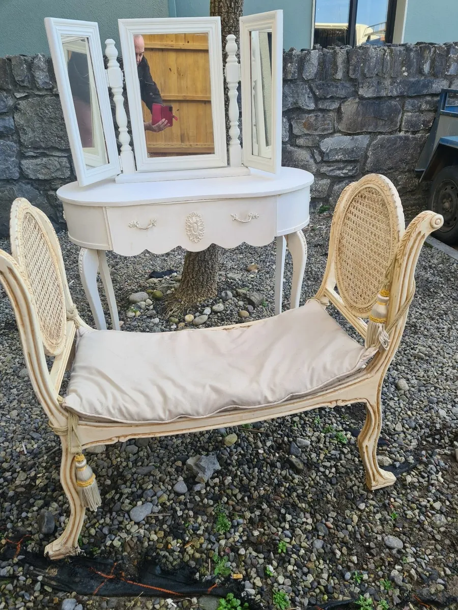Unique Capri White old world vanity chair - Image 1