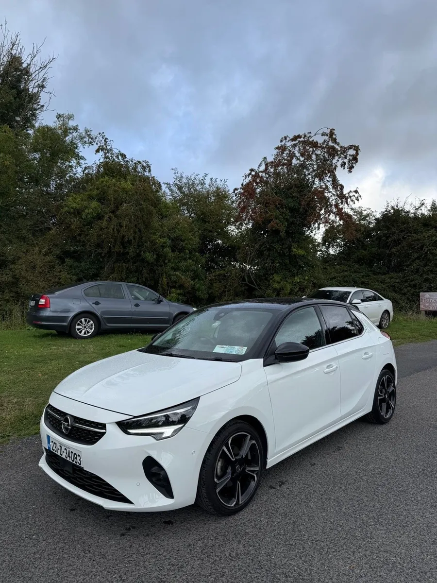 Car - Image 1