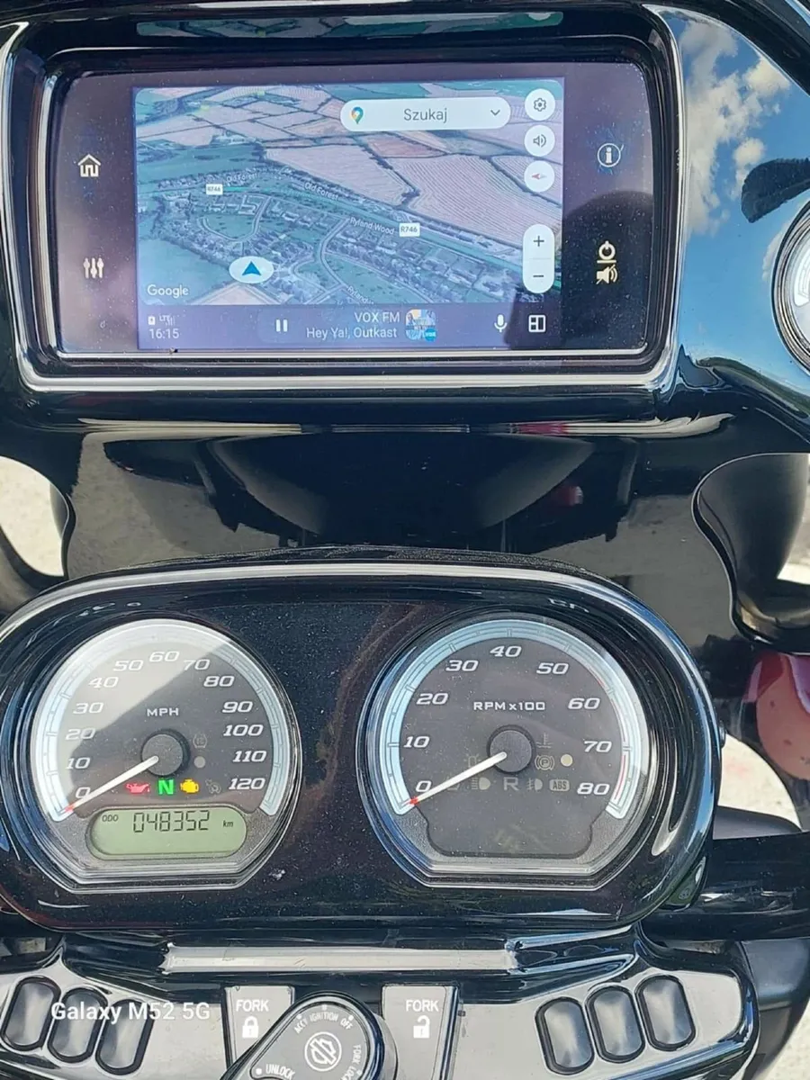 Harley Davidson Road Glide 2020 - Image 2