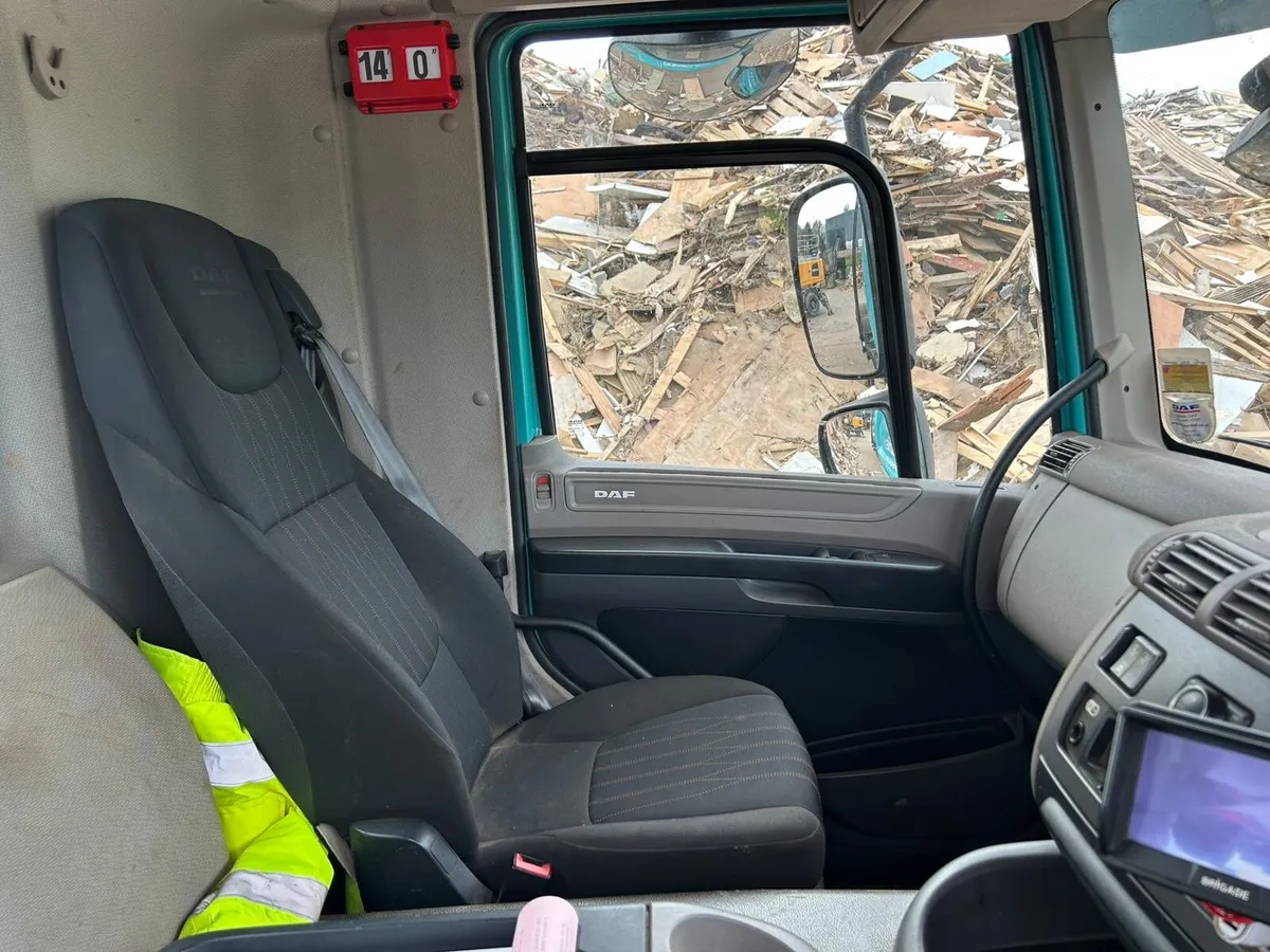 DAF CF 450 HOOKLOADER  ( 2019 ) - Image 4