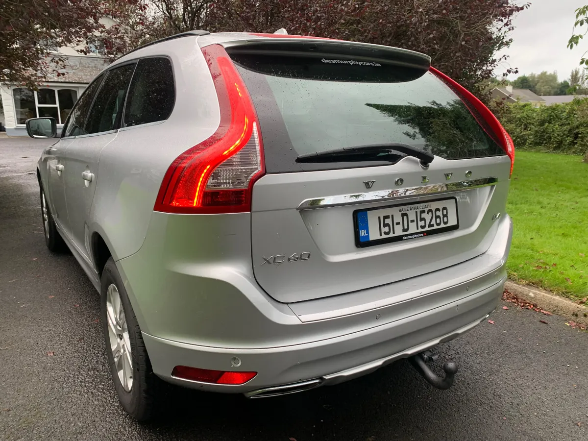 Volvo XC60 2015 Automatic - Image 3