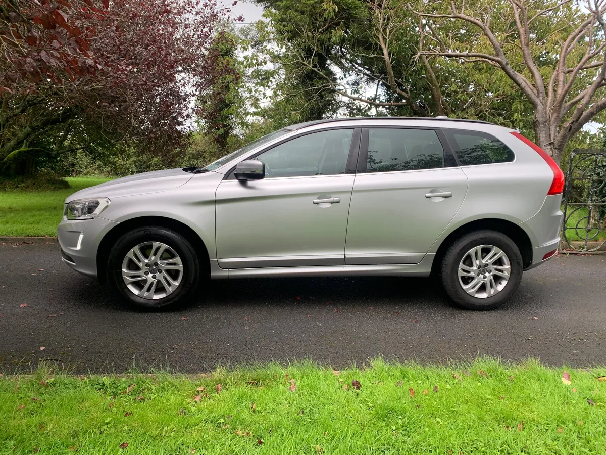 Volvo XC60 2015 Automatic - Image 2