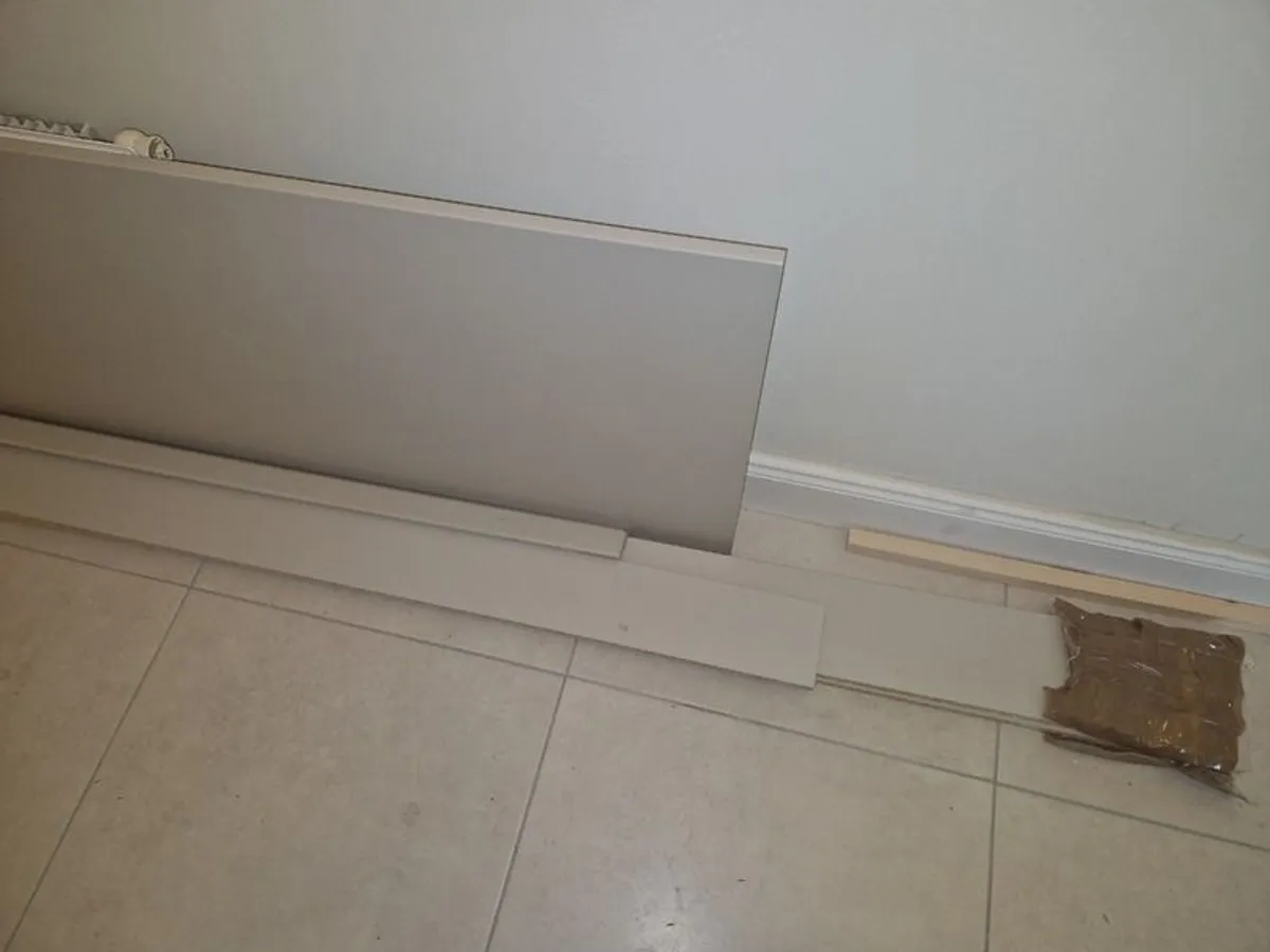 Free Kitchen offcuts - panel, plinths, piece of worktop for DIY - Image 3