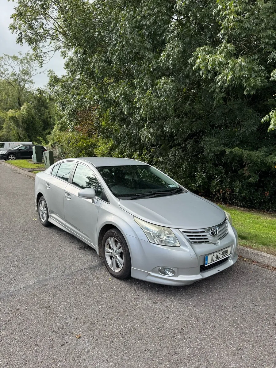 2010 Toyota Avensis Strata 2.0 D4D - Image 1