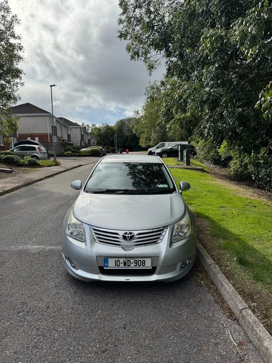 2010 Toyota Avensis Strata 2.0 D4D - Image 2
