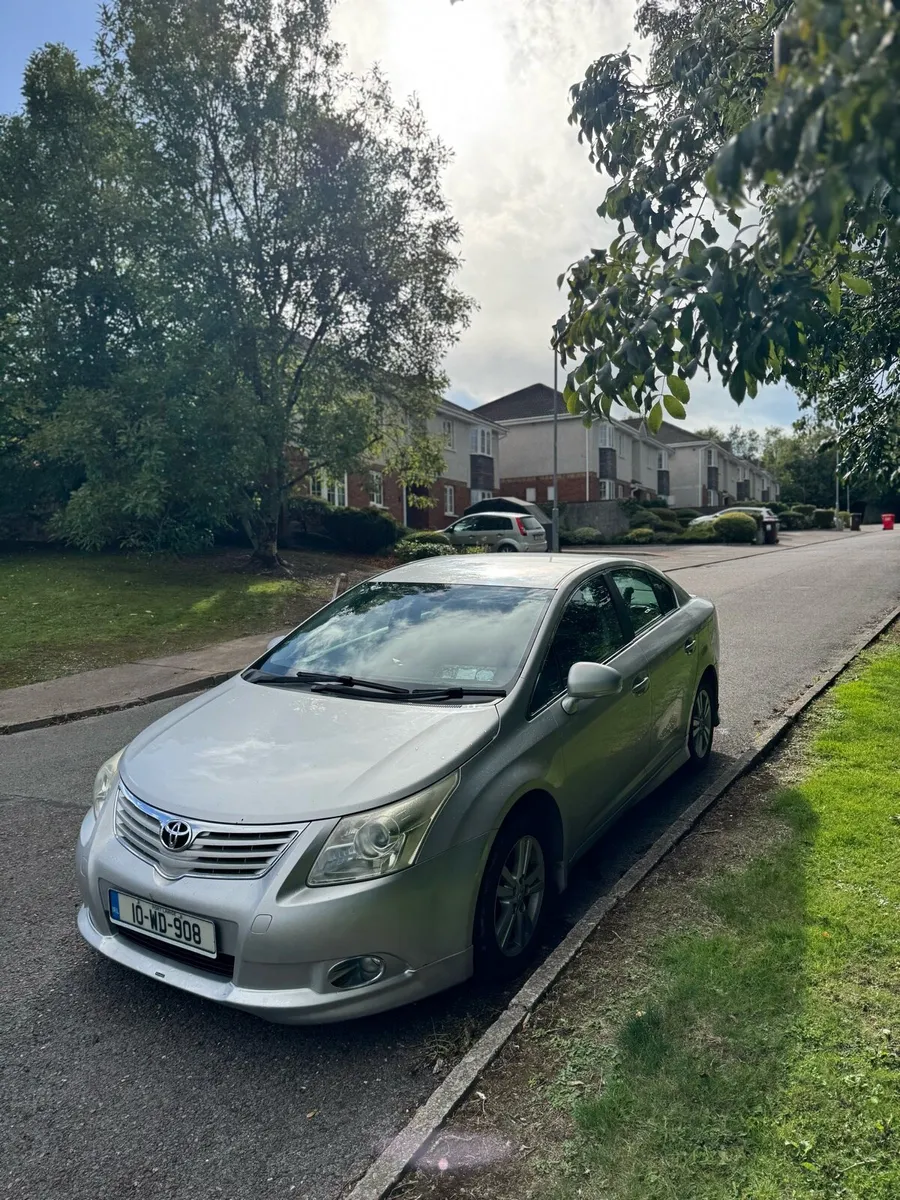 2010 Toyota Avensis Strata 2.0 D4D - Image 3