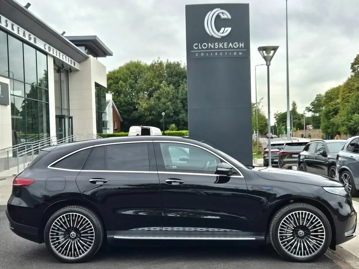 Mercedes-Benz EQC EQC 400 4MATIC AMG LINE PREMIUM - Image 4