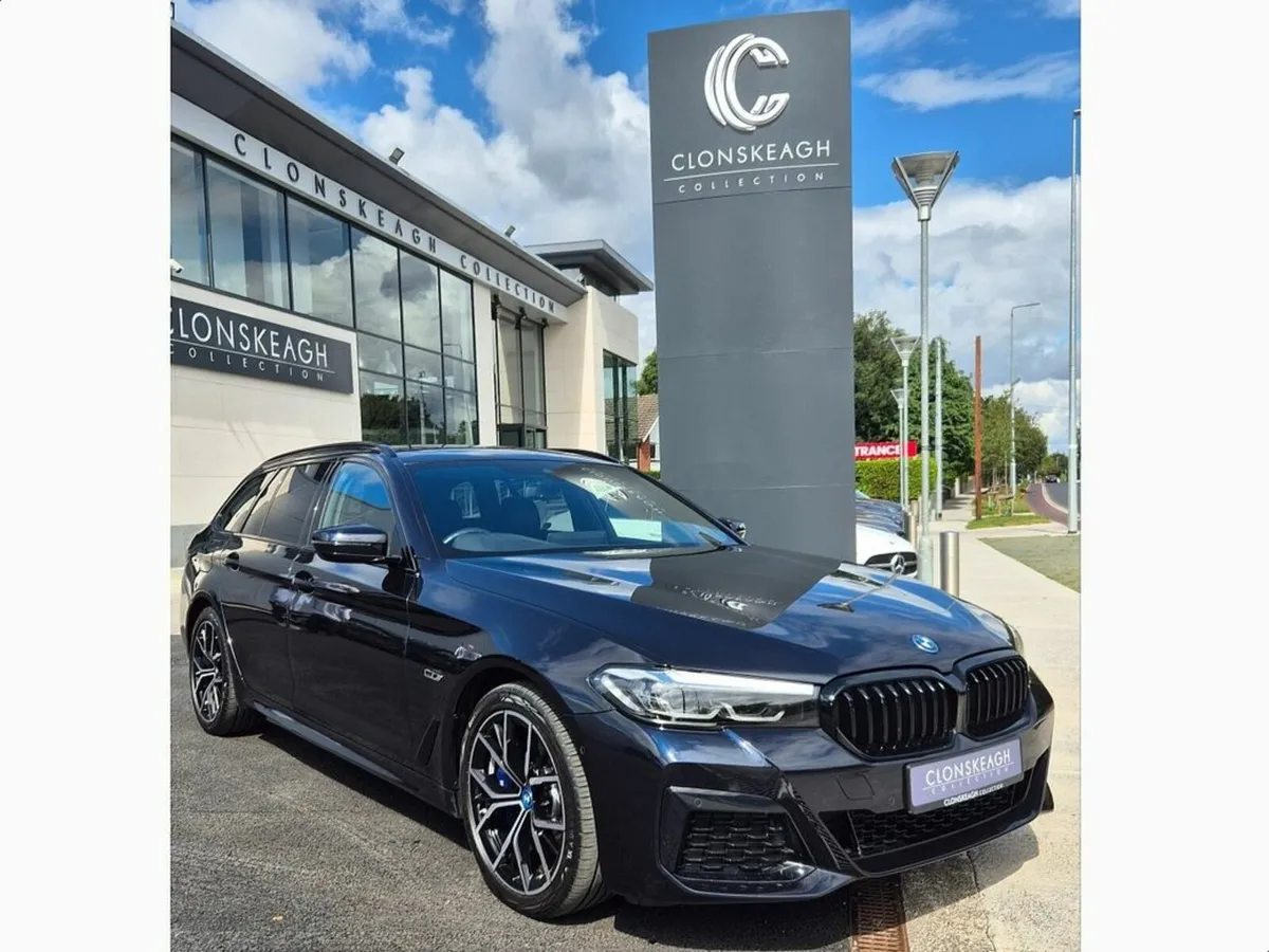 BMW 5-Series 530E M SPORT - Image 1