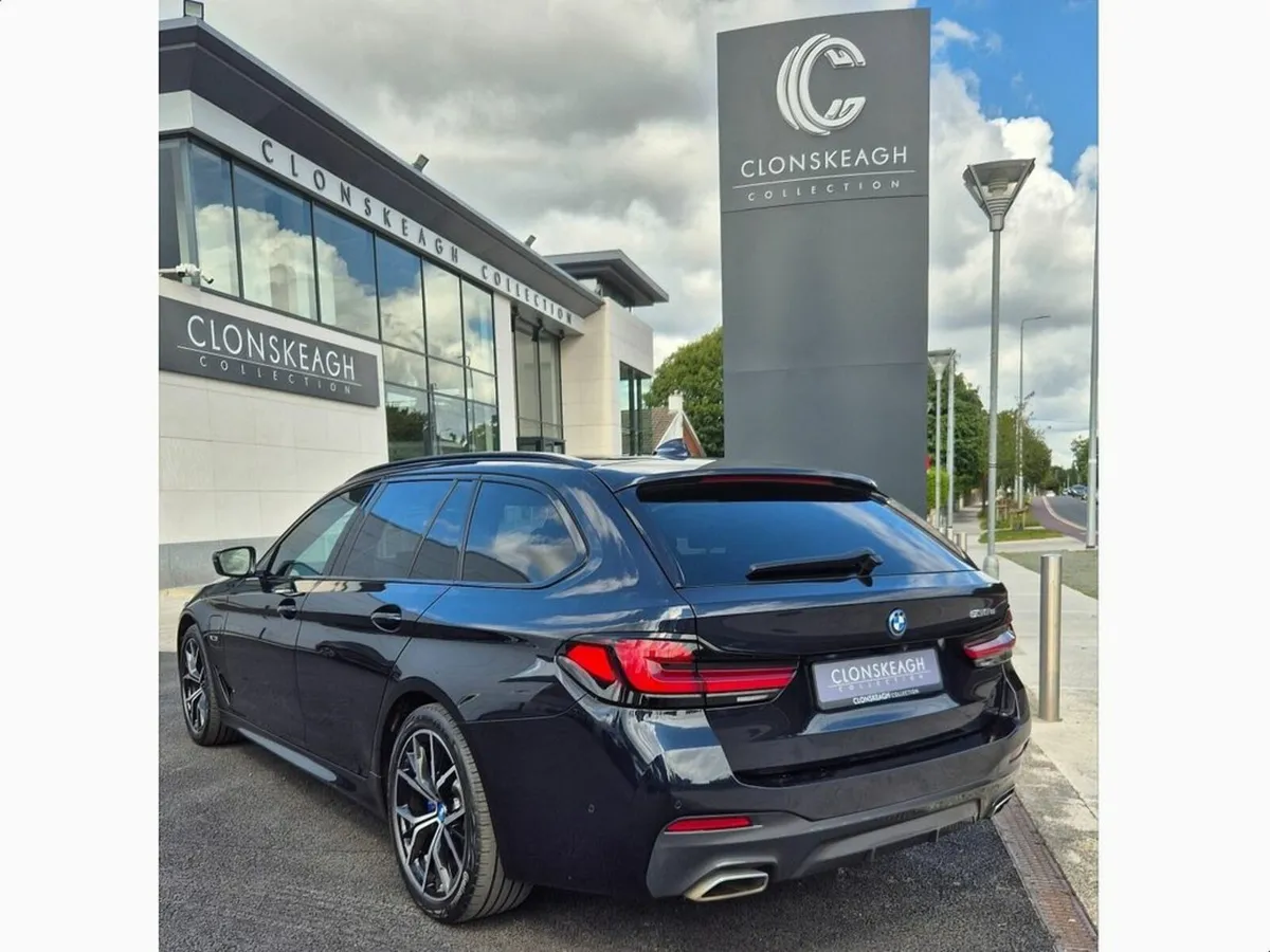 BMW 5-Series 530E M SPORT - Image 4