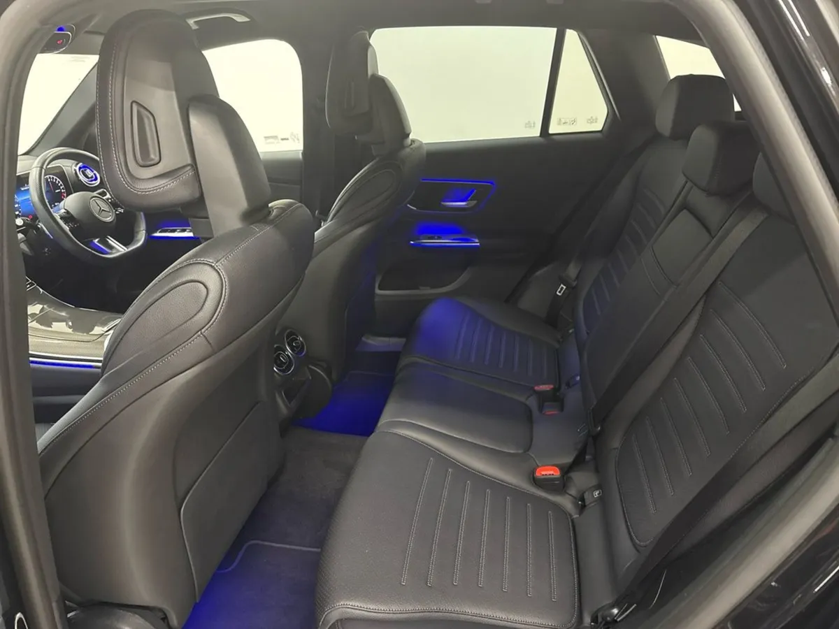 Mercedes-Benz GLC GLC 300 e AMG Line Phev 4matic - Image 4