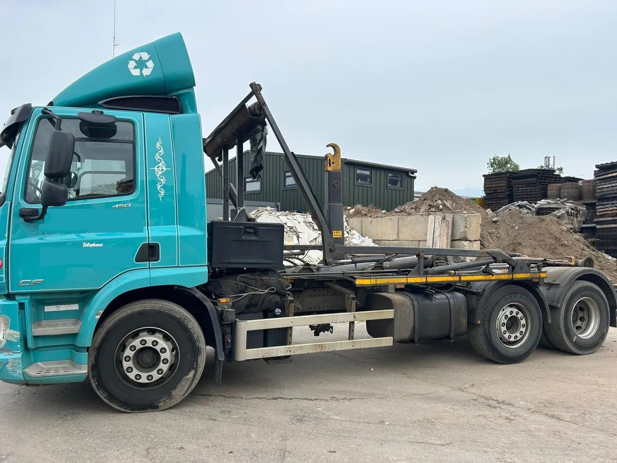 DAF CF 450 HOOKLOADER  ( 2019 ) - Image 1