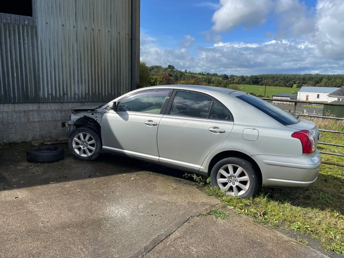 Toyota Avensis 2008 - Image 1
