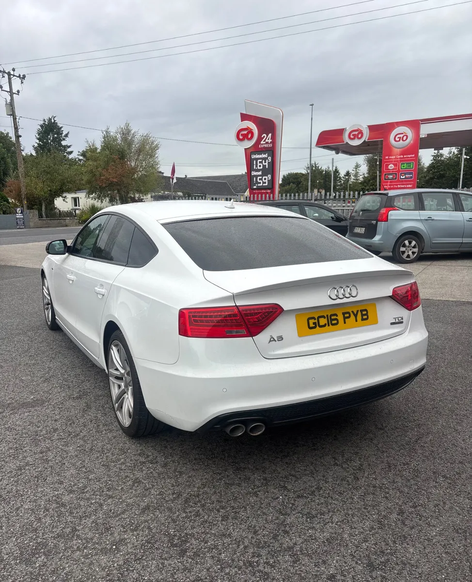2016 Audi A5 2.0 TDI Quattro Sline Black Edition - Image 4
