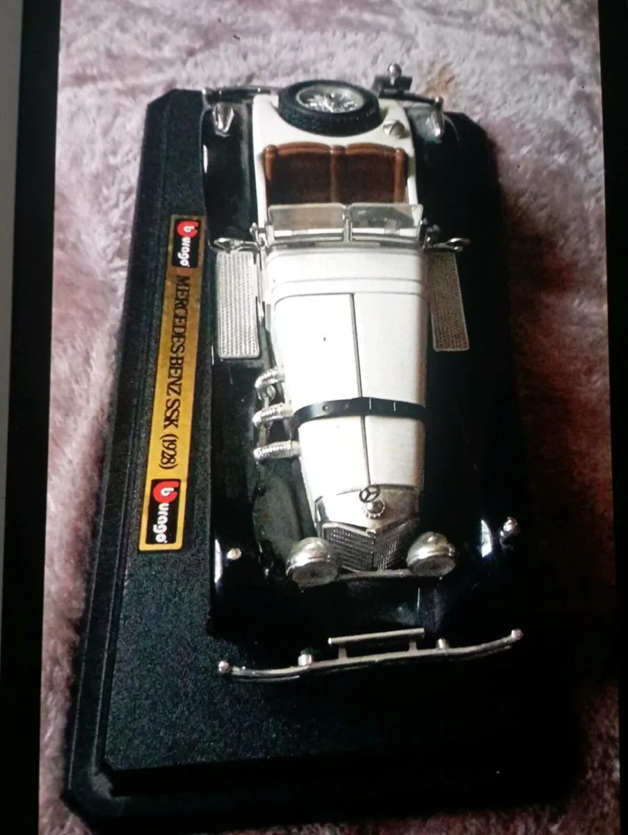 BbURAGO MERCEDES BENZ SSK 1928 DIE - CAST CAR. - Image 2