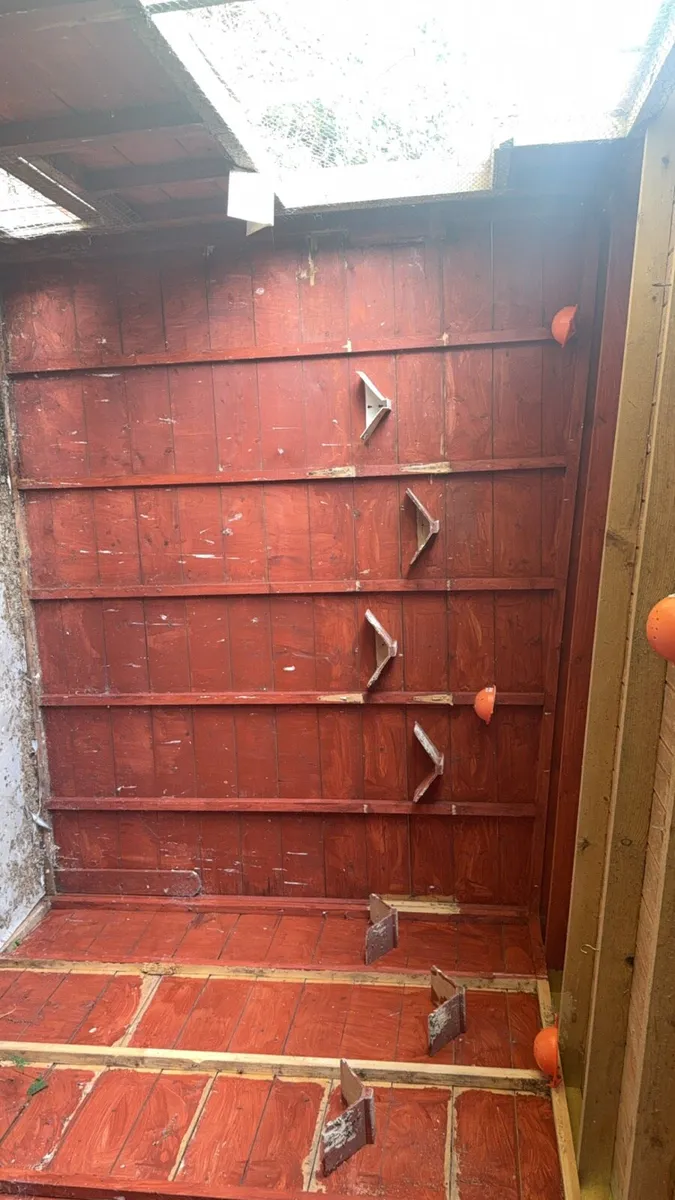 Pigeon shed - Image 4